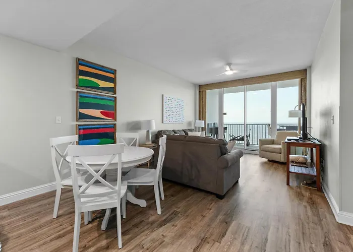 Apartment Lighthouse 1414 Beachfront *