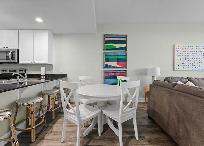Apartment Lighthouse 1414 Beachfront *